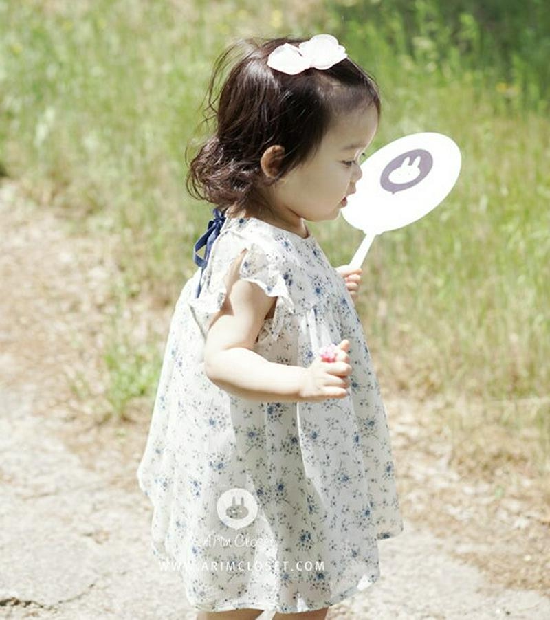 花柄ラウンドネックワンピース p000073 キッズ 【3~8才】【ops】【韓国 ファッション ワンピース ベビーワンピース ノースリーブ スリーブレス 花柄 膝丈 ミドル丈 無地 ベビー服 ベビー用 お出かけキッズ 子供 子供用 ベビー用 秋 春】【KIDS】