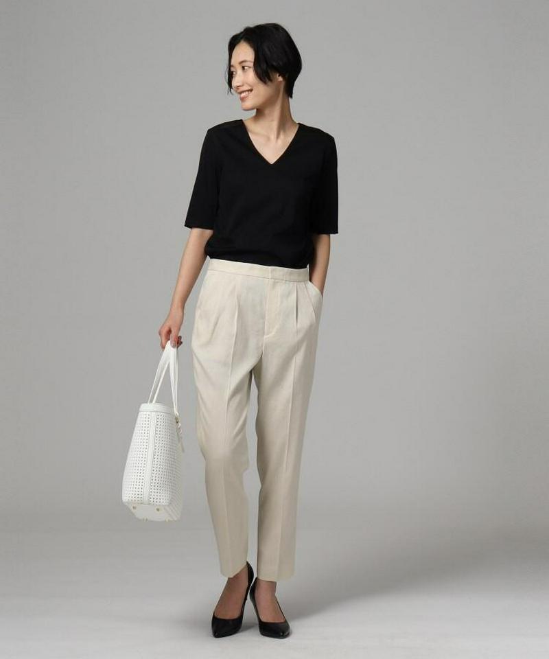 【洗える】スムースVネックカットソー