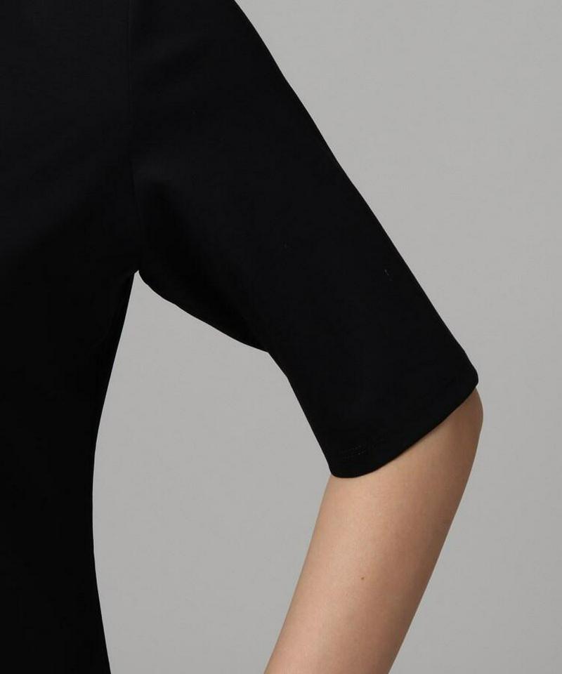 【洗える】スムースVネックカットソー