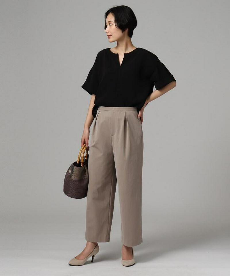 【洗える】ダブルクロススリットネックブラウス