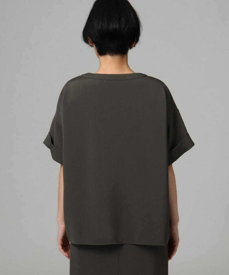 【洗える】ダブルクロススリットネックブラウス