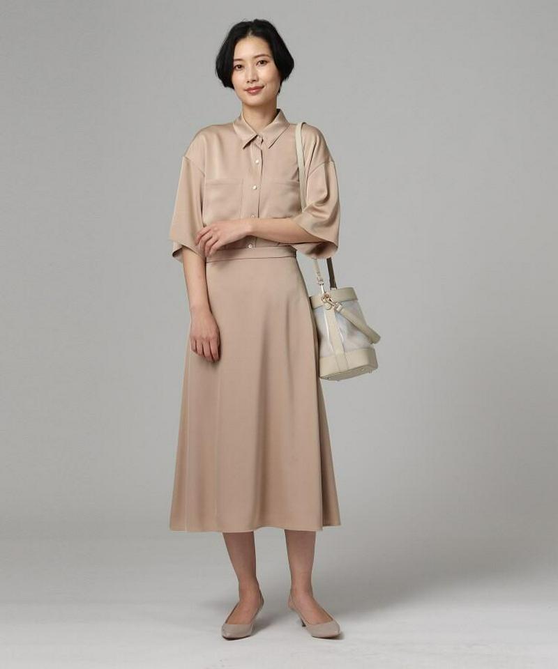 サテンワイドスリーブシャツ