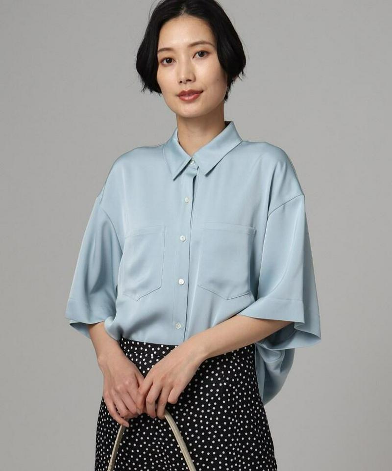 サテンワイドスリーブシャツ