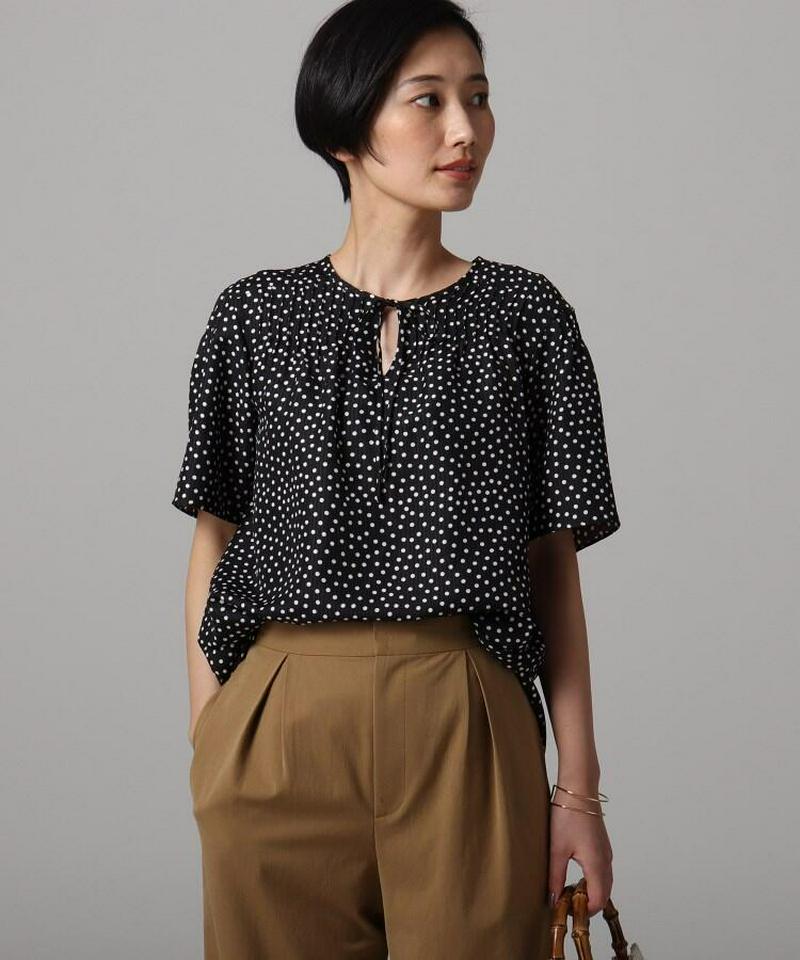 【洗える】ドットプリントブラウス