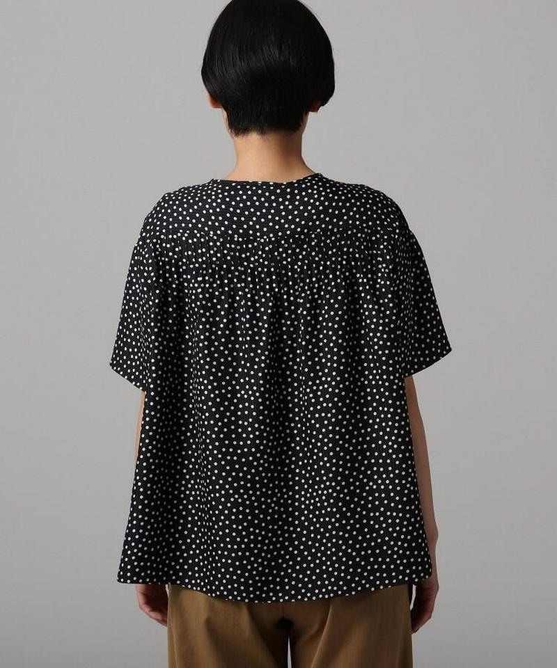 【洗える】ドットプリントブラウス