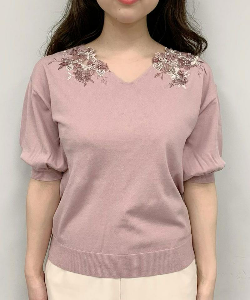 ３Ｄシアー刺繍半袖ニット