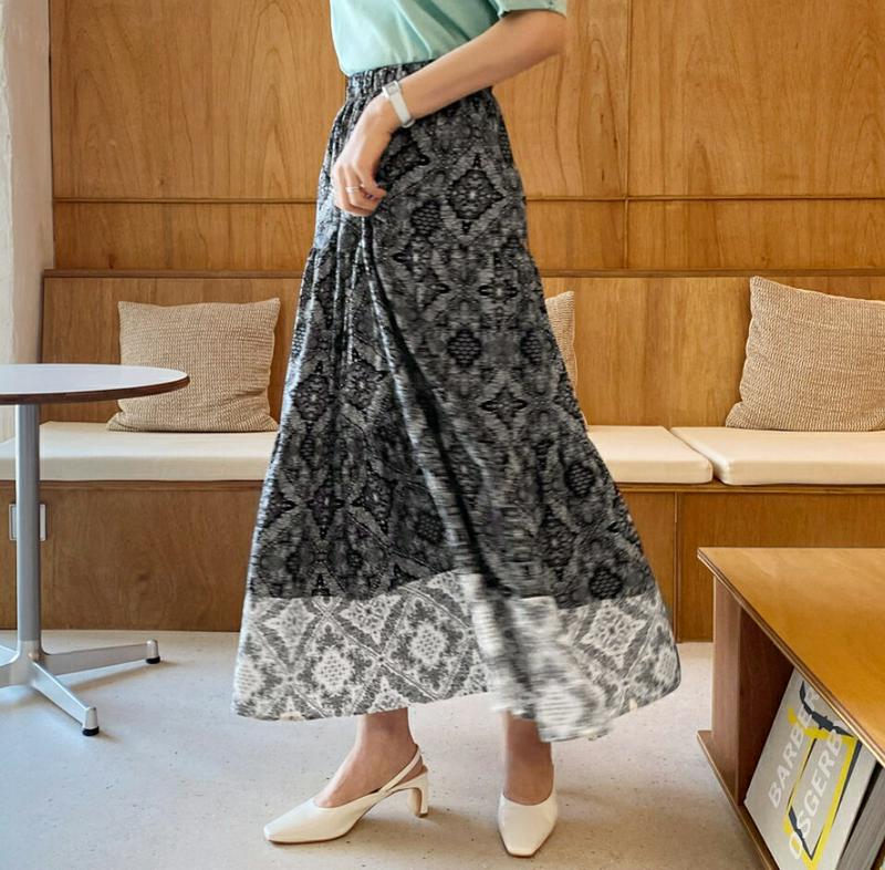 ペイズリーロングスカート・全2色・b61990 レディース【sk】【スカート ロング ロングスカート 総柄 ペイズリー バンダナ