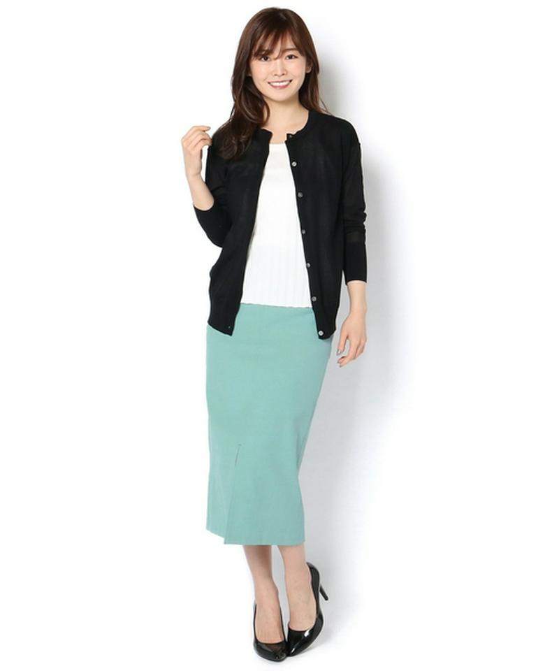 フロントスリットナロースカート