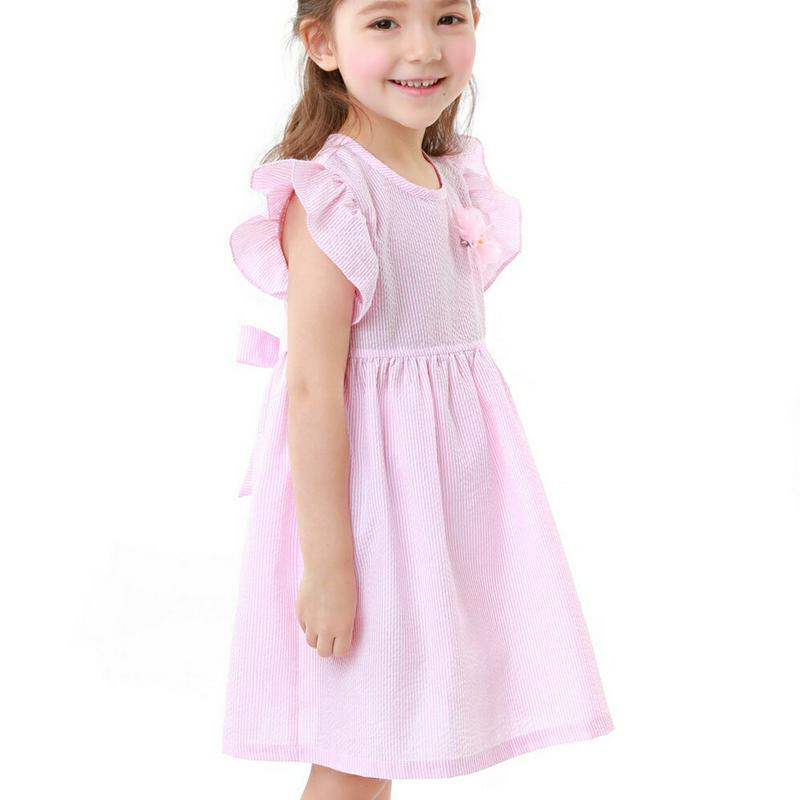 ブローチ付フリルストライプワンピース・p001568 キッズ【3~8才】【ops】【ワンピース ミディ丈 ミディワンピース キャップスリーブ フリルスリーブ ショートスリーブ 袖コンシャス ストライプ 柄 女の子 子供 こども 子供服 こども服】【KIDS】