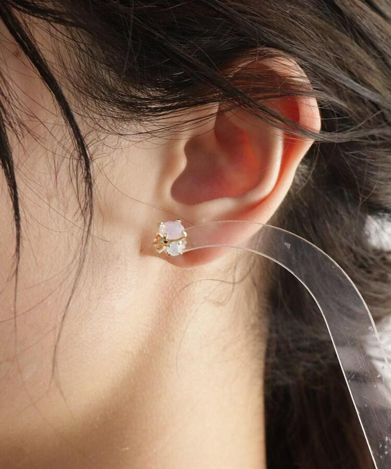 トリプルビジュー立て爪ピアス