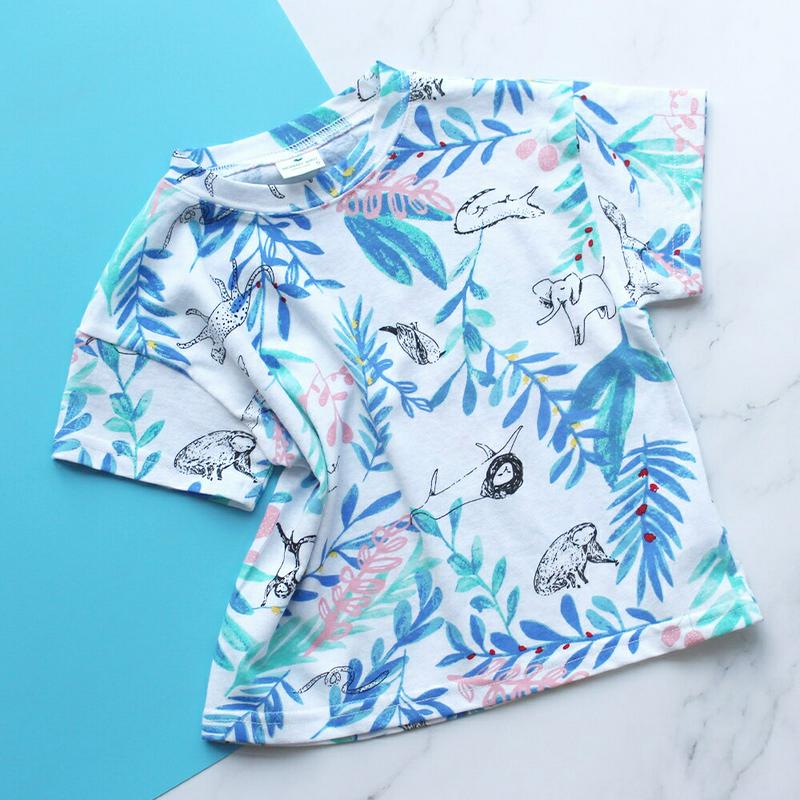 Jungle半袖Tシャツ・p001955 キッズ【3~8才】【tops】【トップス Tシャツ 半袖 総柄 アニマル 動物 どうぶ