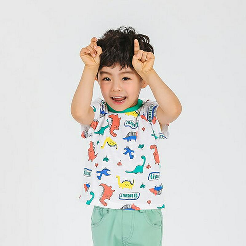 半袖ダイナソーTシャツ・p001458 キッズ【3~8才】【tops】【トップス Tシャツ 恐竜 ダイナソー 総柄 ポップ カラフル カジュアル 女の子 男の子 子供 こども 子供服 こども服】【KIDS】