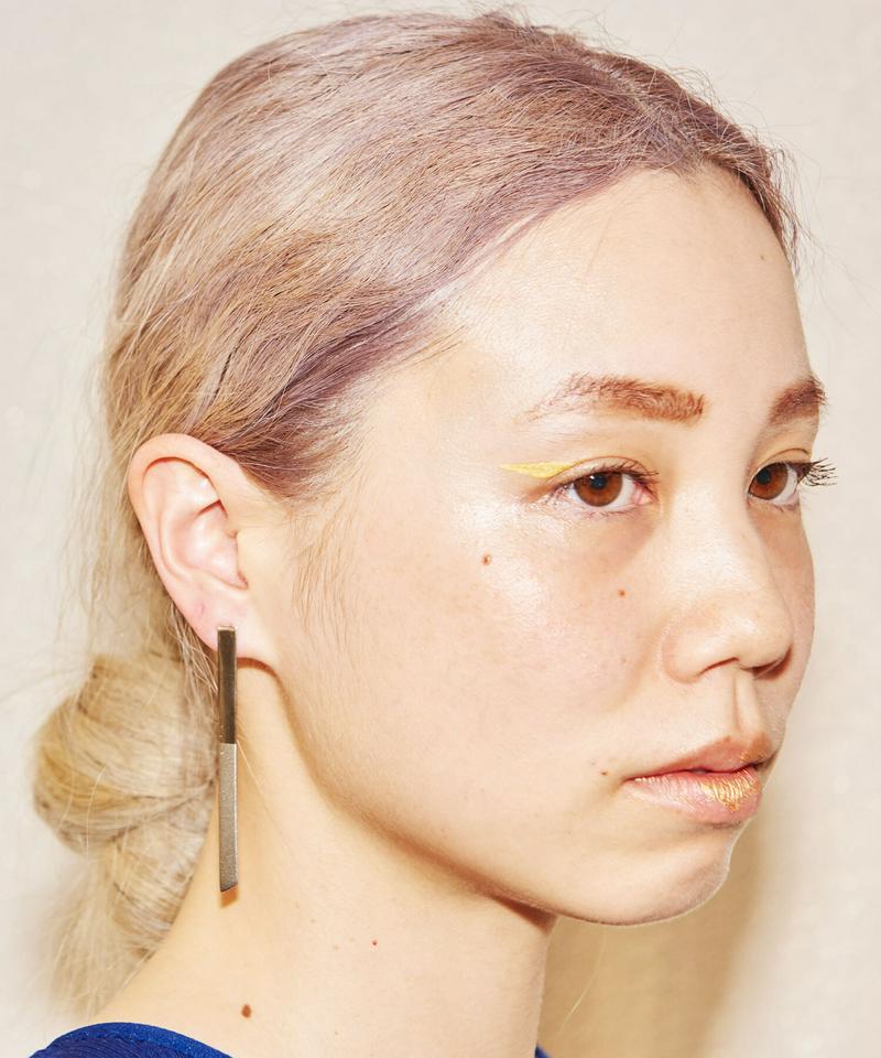 ○メタル２トーンメッキピアス（caph troupe）
