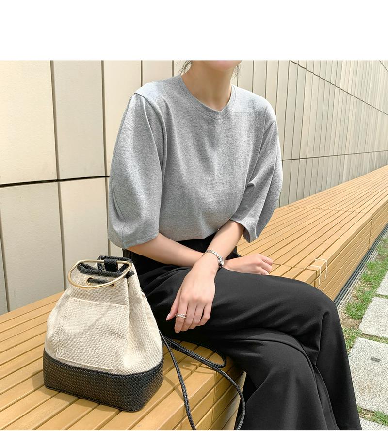 ボリューム袖無地Tシャツ