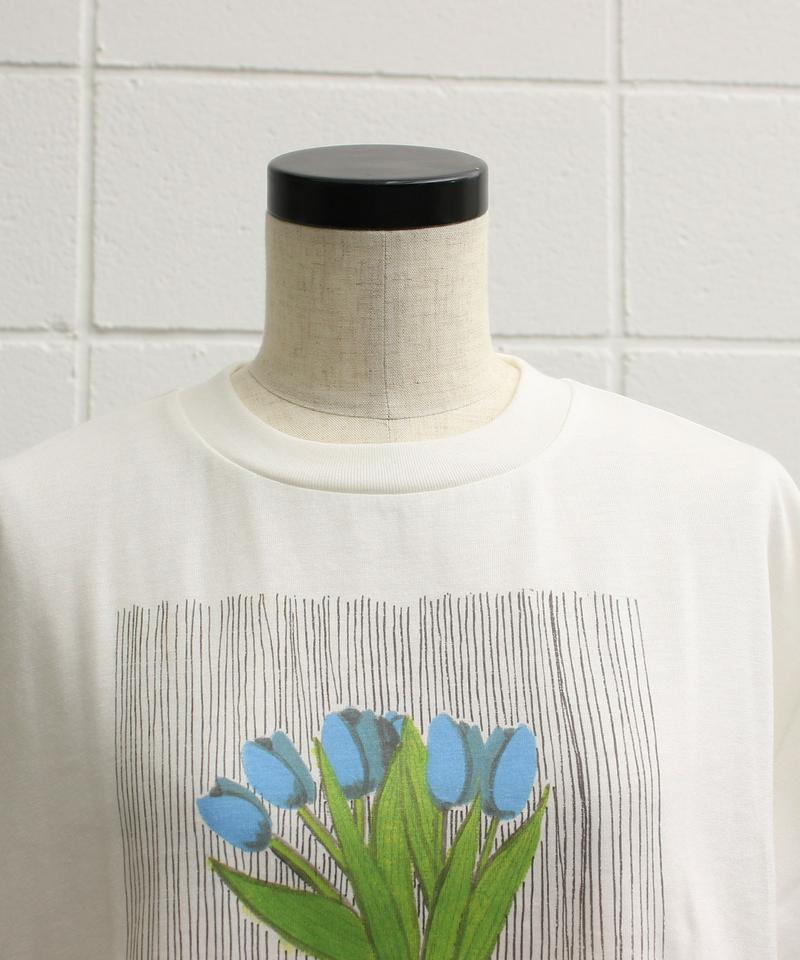 △eiπe TULIPプリント 刺繍Tee