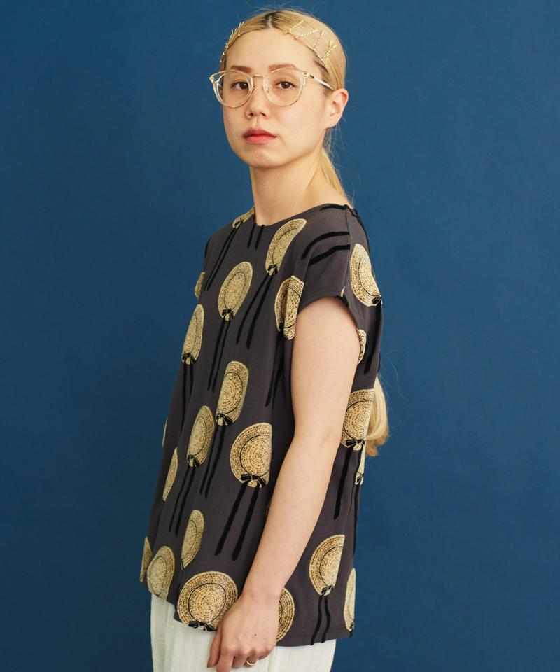 〇eiπe 麦わら帽子ジャカード　スクエアプルオーバー