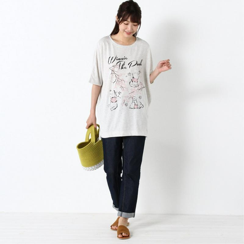 和柄プリント裾スリットドルマンＢＩＧＴシャツ「くまのプーさん」（ディズニー）