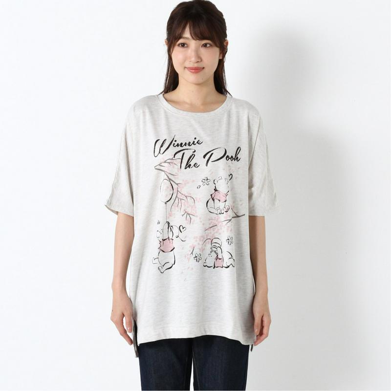 和柄プリント裾スリットドルマンＢＩＧＴシャツ「くまのプーさん」（ディズニー）