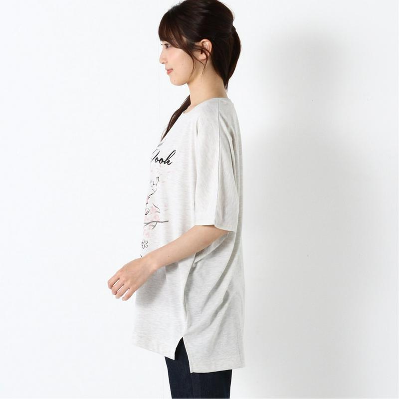 和柄プリント裾スリットドルマンＢＩＧＴシャツ「くまのプーさん」（ディズニー）