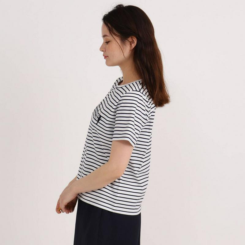 刺しゅうろごフェミニンＴシャツ