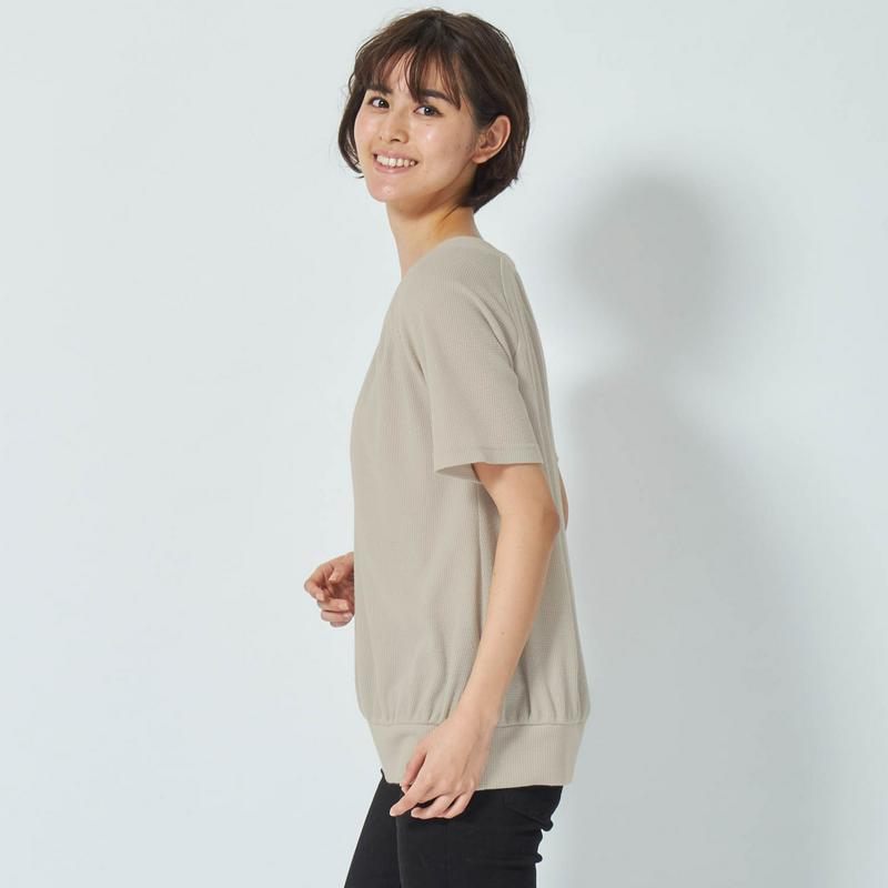 【期間限定セール】におい気にならないＶネックギャザーＴシャツ【抗菌防臭・吸汗速乾】