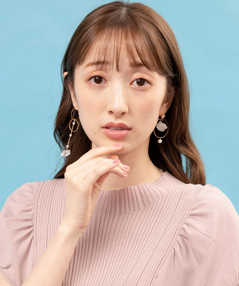 【felice】アシメトリーストーンピアス