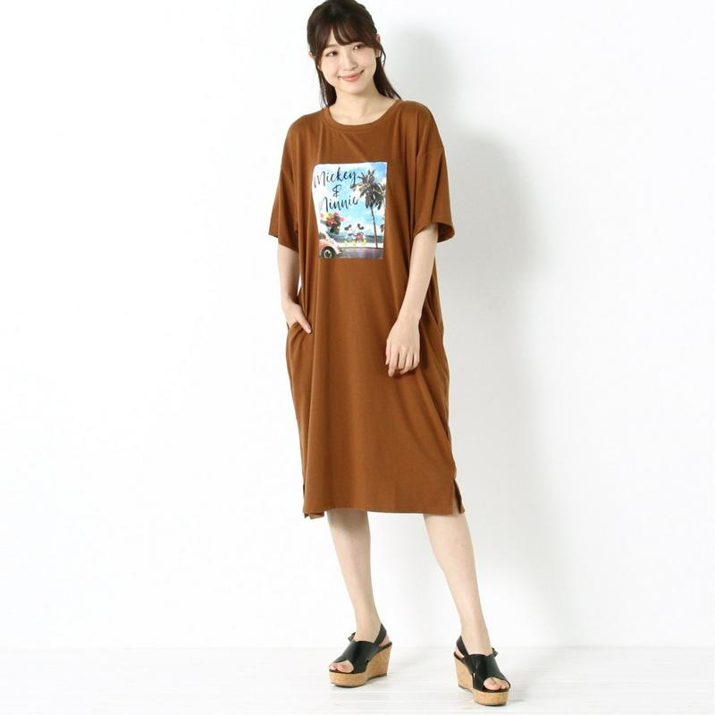 半袖Ｔワンピース【Ｍ～５Ｌ】「ミッキー＆ミニー」（ディズニー）