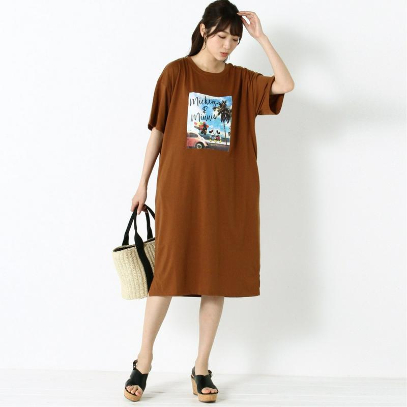 半袖Ｔワンピース【Ｍ～５Ｌ】「ミッキー＆ミニー」（ディズニー）
