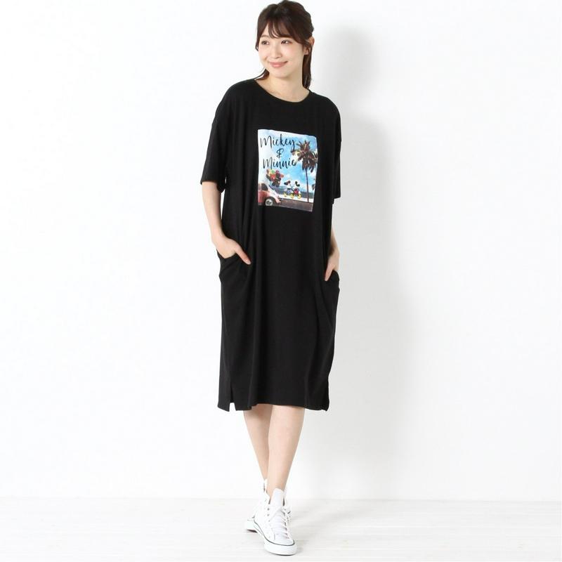 半袖Ｔワンピース【Ｍ～５Ｌ】「ミッキー＆ミニー」（ディズニー）