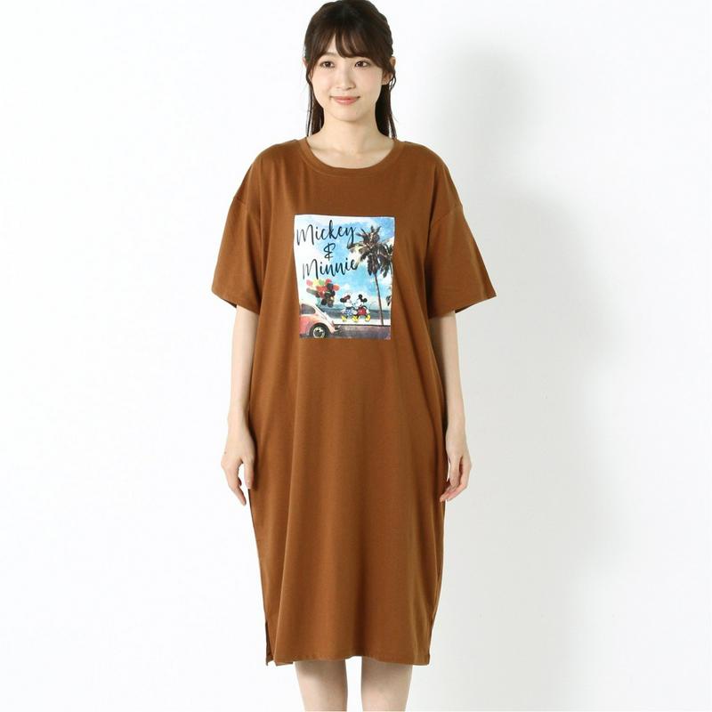 半袖Ｔワンピース【Ｍ～５Ｌ】「ミッキー＆ミニー」（ディズニー）