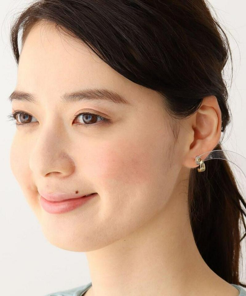 ビジュー＆ゴールドパーツピアス4セット