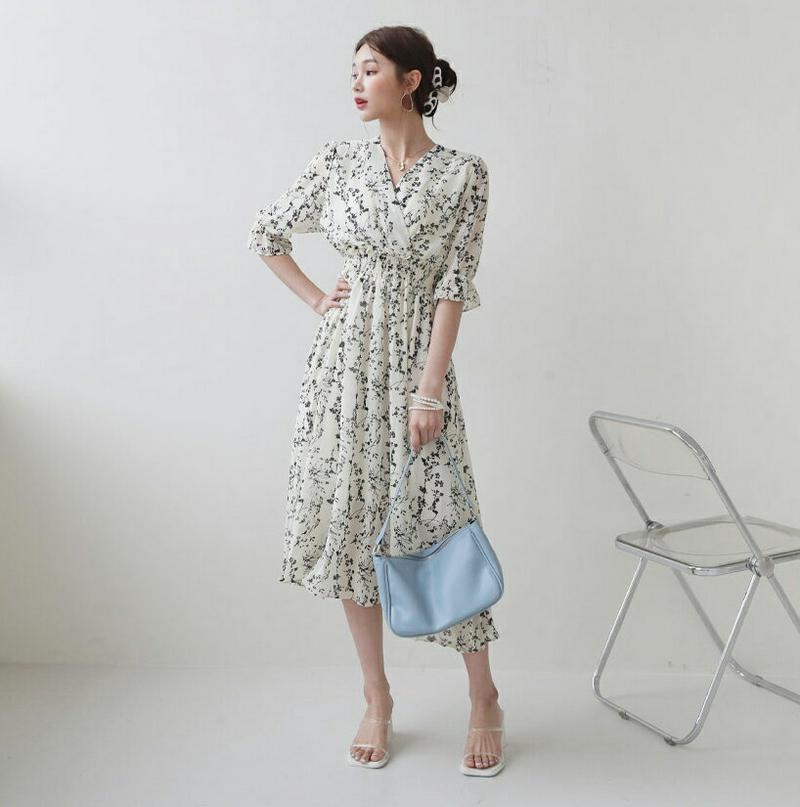 ≪人気商品再入荷≫カシュクール花柄ワンピース・全2色・b55643 レディース【ops】 韓国ファッション ワンピース ロングワンピース 半袖 カシュクール Vネック 花柄 フラワー 上品 エレガント フェミニン 二の腕カバー 春 夏