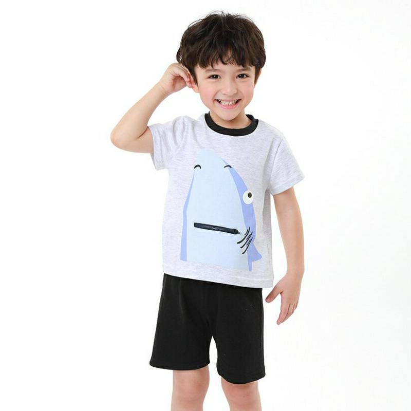 シャークTシャツ&パンツSET p002230 キッズ 【3~8才】【SET】【セット 上下セット Tシャツ 半袖 ハーフスリーブ ラウンドネック ハーフ パンツ 半ズボン 短パン ウエストゴム 柄 パターン 鮫 カットソー 子供 乳幼児 春 夏】【KIDS】
