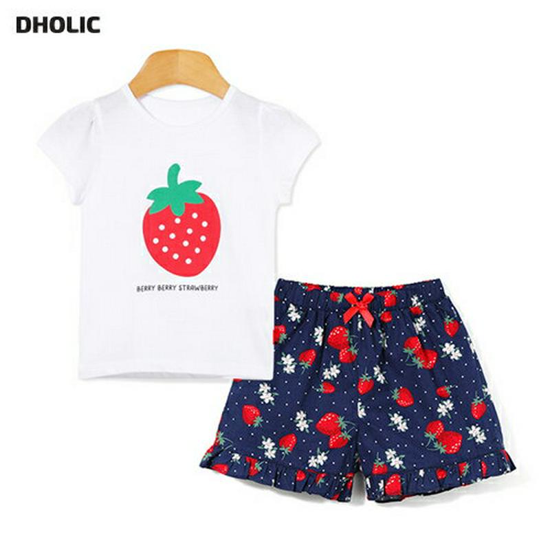ストロベリーTシャツ&パンツSET p002235 キッズ 【3~8才】【SET】【韓国 ファッション セット 上下セット Tシャツ 半袖 ハーフスリーブ ラウンドネック ハーフ パンツ 半ズボン 短パン ウエストゴム 柄 パターン イチゴ 子供 乳幼児 春 夏】【KIDS】