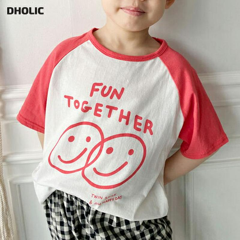 スマイル配色Tシャツ・p002334 キッズ【3~8才】【tops】【トップス Tシャツ 半袖 ハーフスリーブ スマイル ロゴ ロゴT カジュアル ラフ 女の子 男の子 春 夏 子供 こども 子供服 こども服】【KIDS】