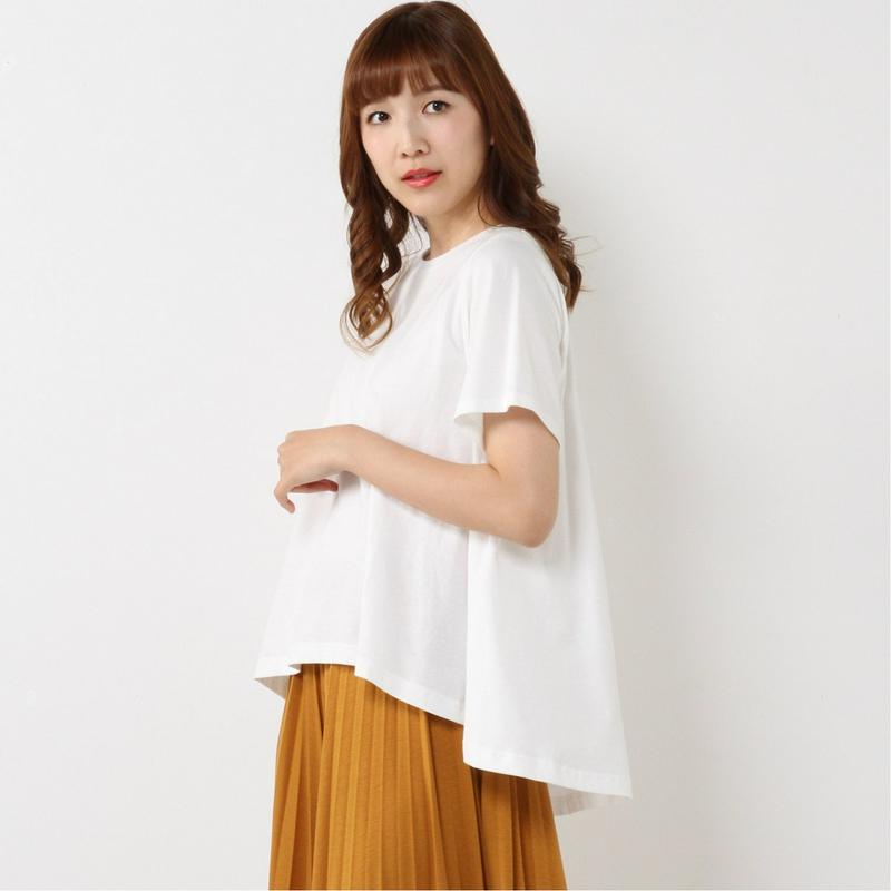 淡い色でも汗染み防止で安心◎ＡラインバックタックＴシャツ