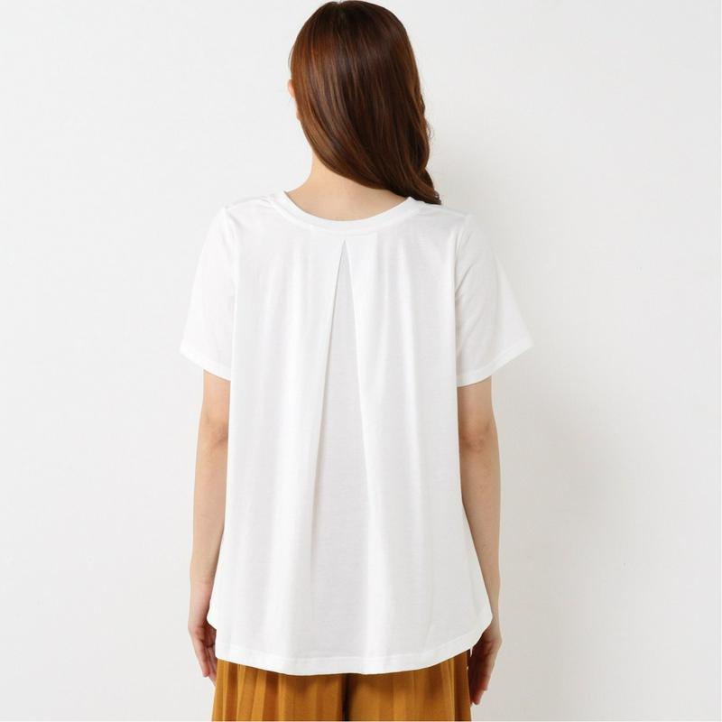 淡い色でも汗染み防止で安心◎ＡラインバックタックＴシャツ