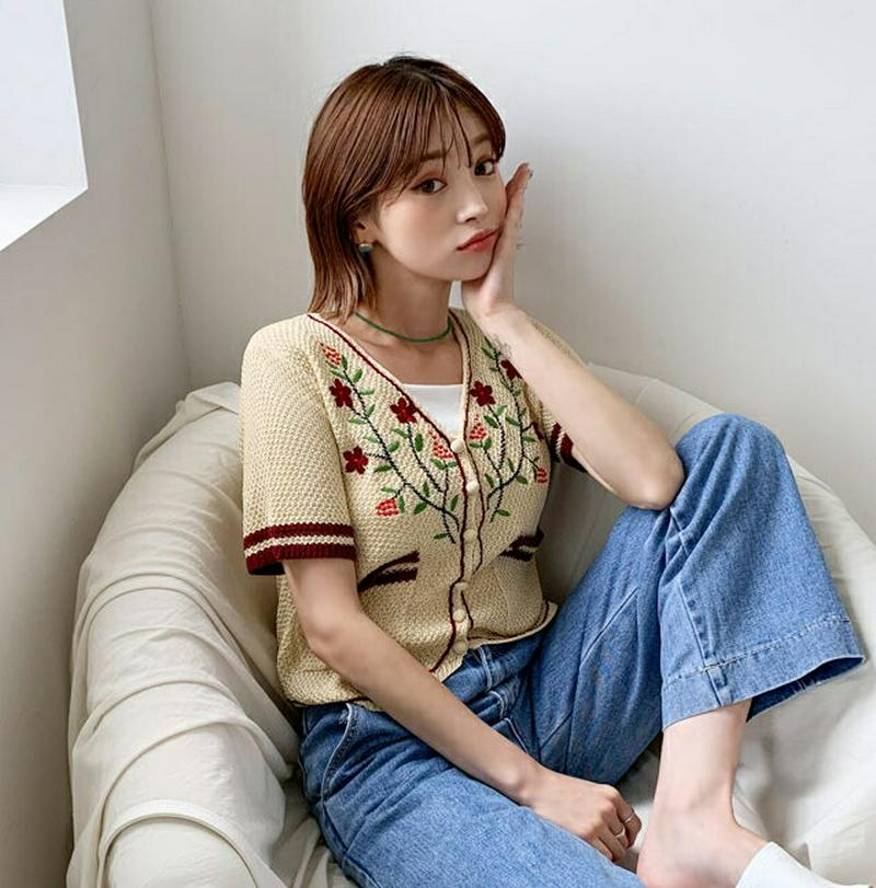 刺繍ニットカーディガン・全1色・b55720 レディース【cd】【カーディガン カーデ 羽織物 半袖 ハーフスリーブ 刺繍 花柄