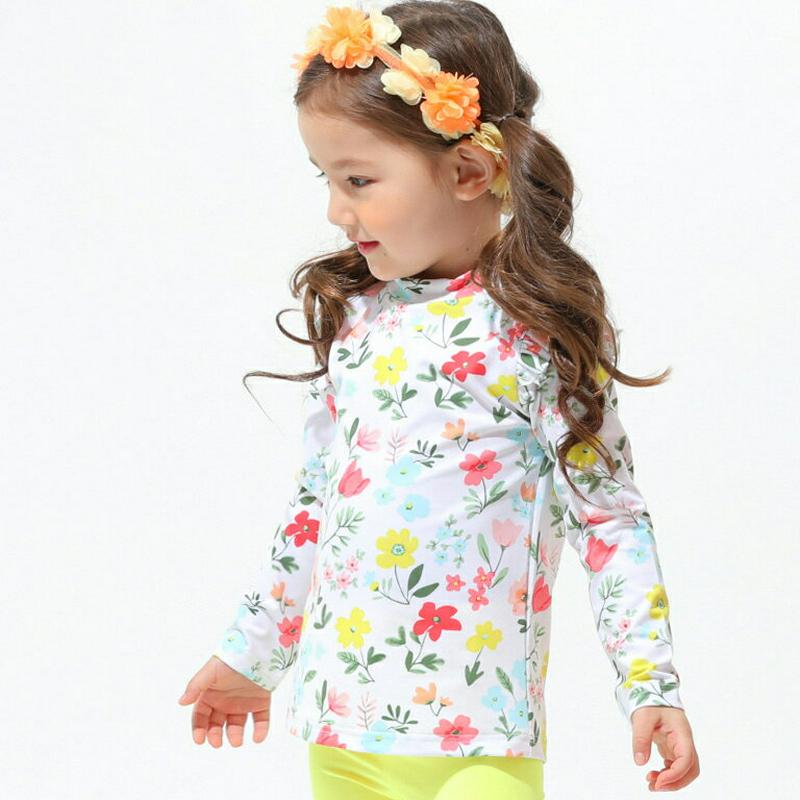 花柄ラッシュガードTシャツ(アイボリー)・p002366 キッズ【3~8才】【tops】【水着 スイムウェア ラッシュガード 花柄 フラワー フリル フェミニン 可愛い かわいい 長袖 女の子 夏 子供 こども 子供服 こども服】【KIDS】
