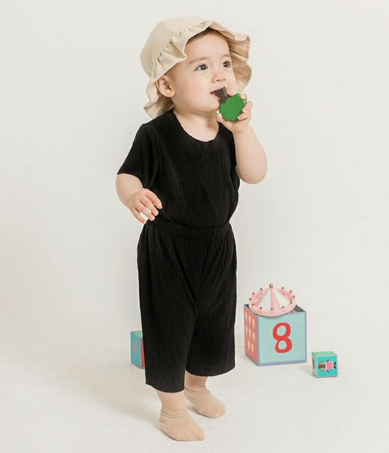 プリーツ上下SET(ブラック)・p002833 キッズ【0~2才】【set】【セットアップ トップス Tシャツ 半袖 ハーフスリーブ パンツ ズボン 単色 無地 シンプル カジュアル プリーツ 女の子 男の子 子供 こども 子供服 こども服】【KIDS】