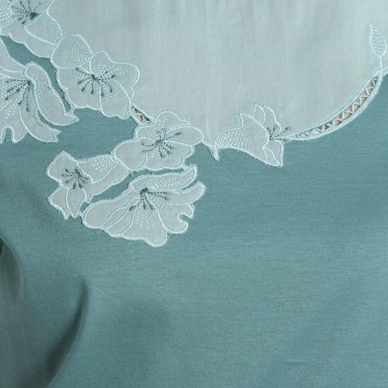 【洗える】ペンシルスムース　刺繍入りＴシャツ