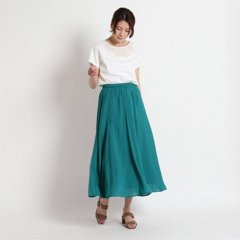 【洗える】ペンシルスムース　刺繍入りＴシャツ