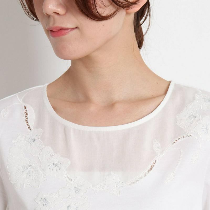 【洗える】ペンシルスムース　刺繍入りＴシャツ