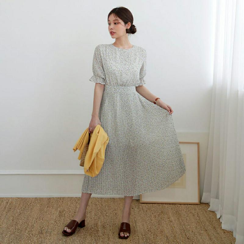 プリーツ小花柄ワンピース・全2色・t62548 レディース【ops】 韓国 ファッション ワンピース ロング ロングワンピース 半袖 ハーフスリーブ 花柄 小花柄 フラワー 可愛い かわいい プリーツ プリーツワンピース フェミニン 春 夏 ハイホリHIHOLLI