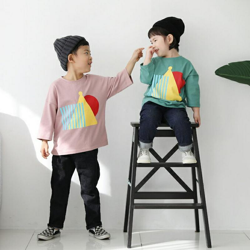 ドロップショルダーモチーフTシャツ p002578 キッズ 【3~8才】【tops】【韓国 ファッション トップス Tシャツ カットソー 長袖 ラウンドネック ルーズ ゆったり ロゴ プリント 男の子 女の子 子供 子供服 小学生 ジュニア 春 秋】【KIDS】