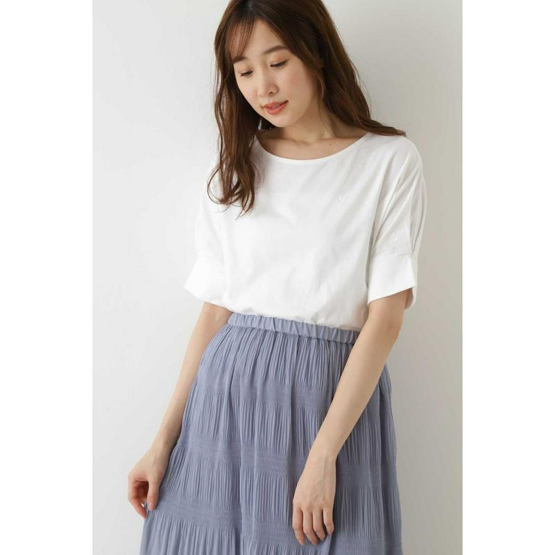 ［ＷＥＢ限定］タックフォルムプルオーバー
