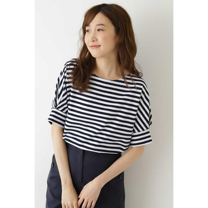 ［ＷＥＢ限定］タックフォルムプルオーバー