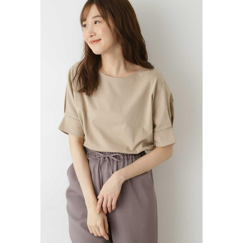 ［ＷＥＢ限定］タックフォルムプルオーバー