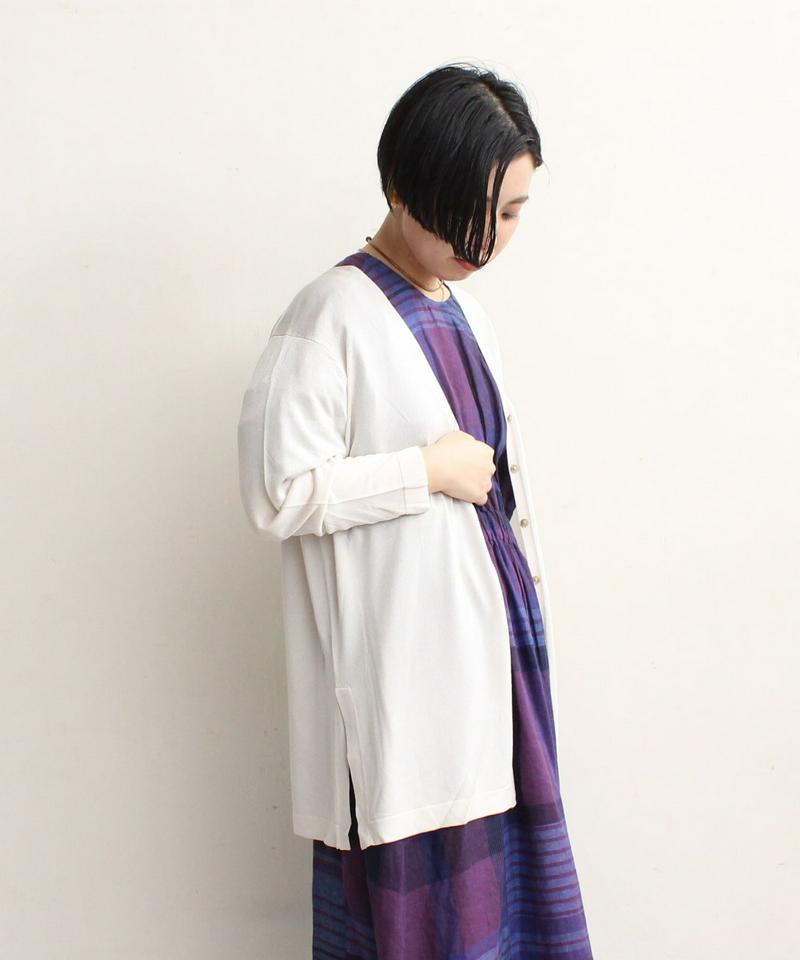 VISNY Vネックカーディガン（cardo fabrica）