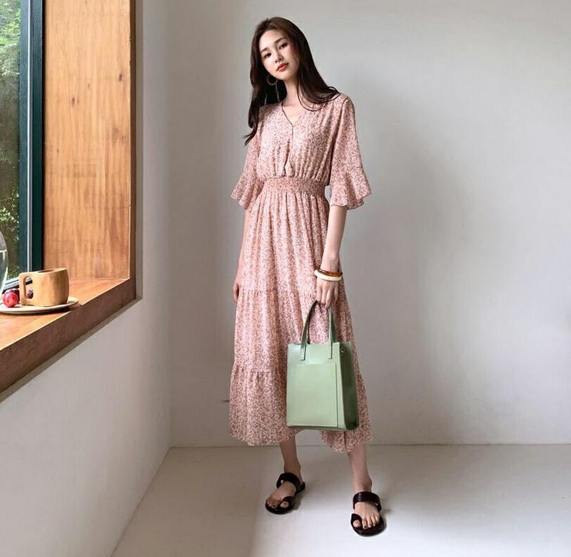 ≪人気商品再入荷≫フローラルティアードワンピース・全3色・t59994 レディース【ops】 韓国 ファッション ワンピース ロング ロングワンピース 七分丈 七分袖 7分丈 7分袖 花柄 ティアード フェミニン Vネック ギャザー シャーリング 春 夏